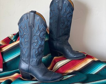 Cowboy boots size 6 Clearance