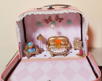 Suitcase Dollhouse travel Dollhouse in 