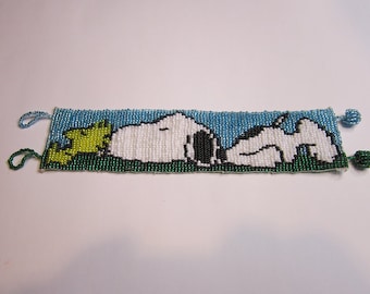 Pulsera de cuentas de semillas de Snoopy