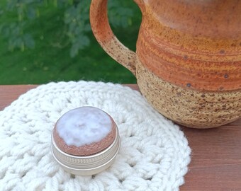 Thread Butter Thread Conditioner, Oatmeal Cookie Scent, 0.5 oz Beeswax for Cross Stitch, Hand sculpted cookie tin, Gift for cross stitcher