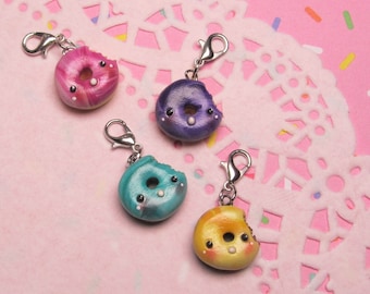 Set of 4 donut stitch markers - crochet charms - knitting charms - food stitch markers - stitch markers - dessert - clay food charms