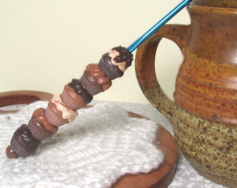 Chocolate Lovers Cupcake Crochet Hook, Handmade Polymer Clay Tool, Bakery Themed gift for crocheter, kawaii cottagecore notions, accessories