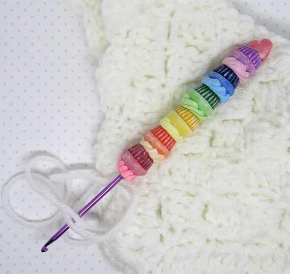 MADE TO ORDER Sprinkled Donut Polymer Clay Crochet Hook Set of 6, Clay  Crochet Hooks, Cute Crochet Hooks, Crochet Hook Set 