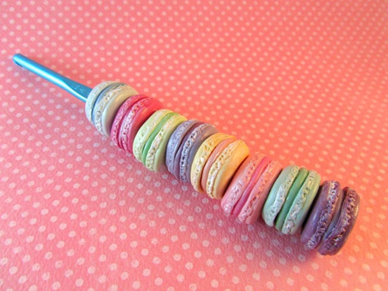 Macaron crochet hook polymer clay crochet hook clay handle crochet hook crochet gift crochet tools clay crochet hook clay food image 8