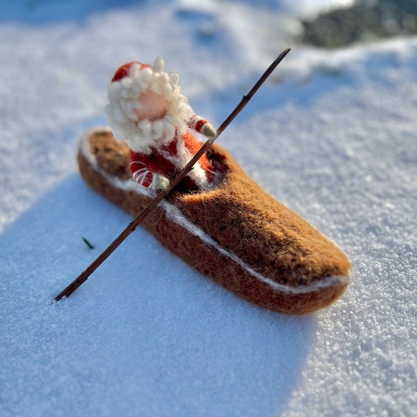 Eskimo im Kajak, gefilzt