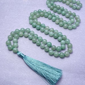 Green Aventurine Mala Beads: Hand-Knotted Meditation Prayer Necklace