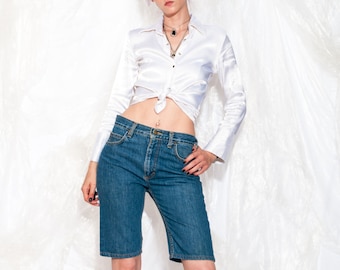 Vintage 90s Lee Denim Shorts in Blue - 1990s Grunge Style High Waisted Jorts - Size M