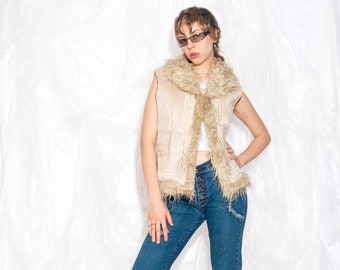 Vintage Y2K Faux Shearling Vest in Beige Faux Fur Collar 2000s Penny Lane Style Waistcoat Afghan Style Jacket Small