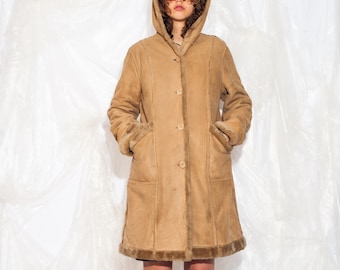 manteau en imitation peau de mouton retournée vintage des années 90 en fausse fourrure à capuche beige des années 1990 Année 2000 Fairycore Grunge vêtement d'extérieur duveteux veste grande