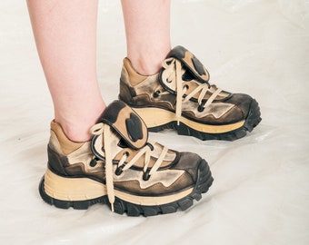 vintage platform trainers