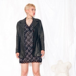 Vintage Leather Coat 90s Matrix Style Jacket in Black 1990s Y2K Dark Academia Aesthetic Coatie Preppy Medium