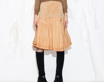 Upcycled 60s Beige Cotton Midi Skirt - Rust Dyed Vintage Crochet Lace Girdle - Size S