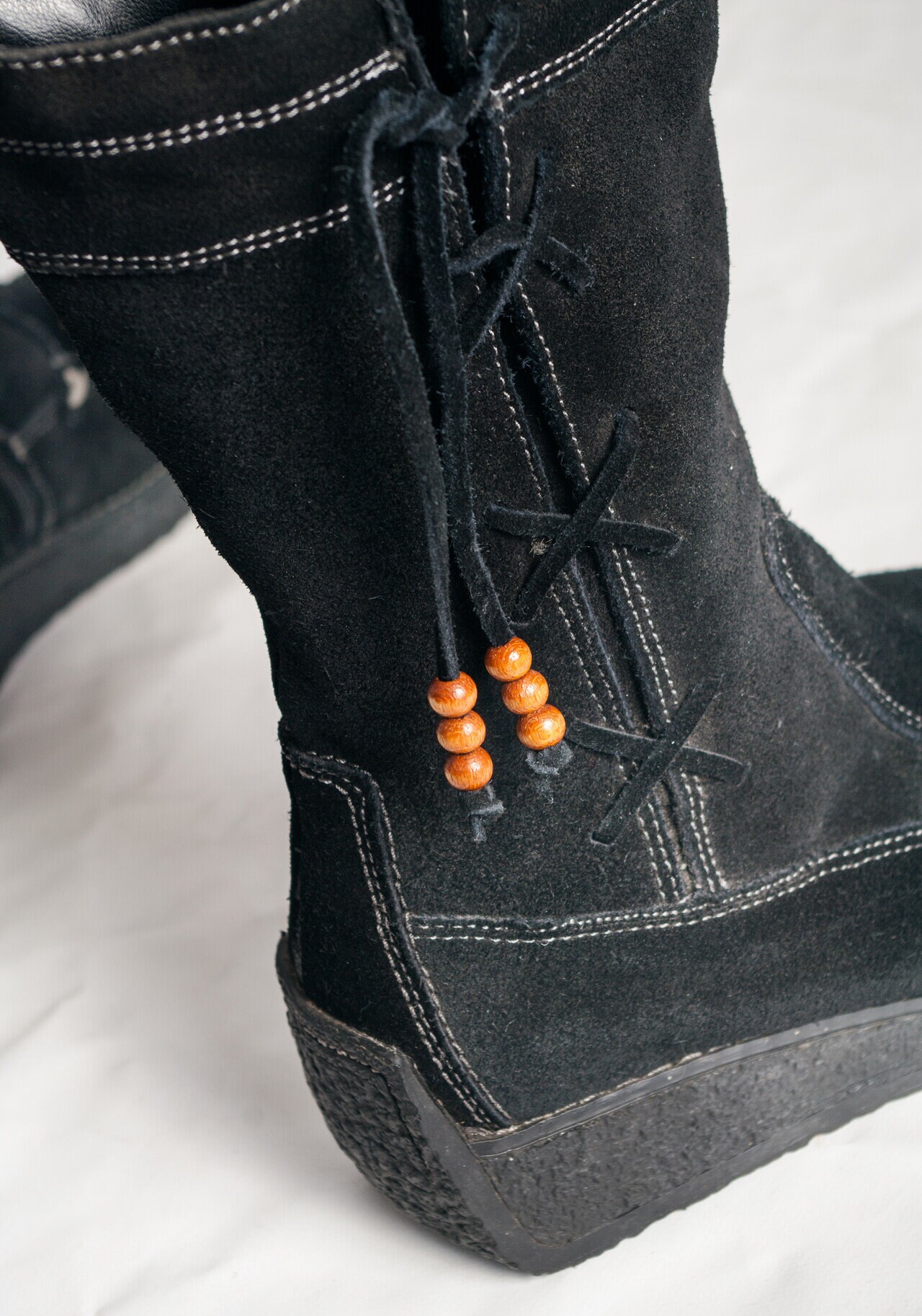 Vintage Y2K Platform Boots in Black Leather 2000s Chunky Sole Goth