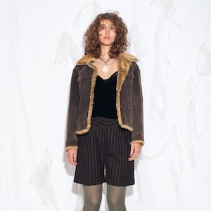 Vintage Y2K Leather Jacket in Brown Suede - 2000s Faux Fur Lined Coat - Grunge Style Outerwear - Size M