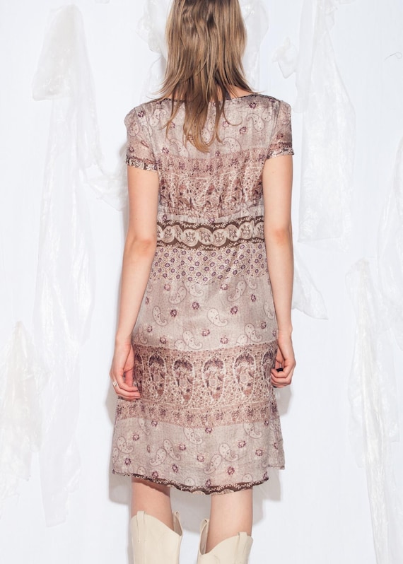 y2k midi dress Black Glitter Floral  Masha&Jlynn It is the kind of dress that looks effortless but hits every detail right Y2K Lace Up Bodycon Midi