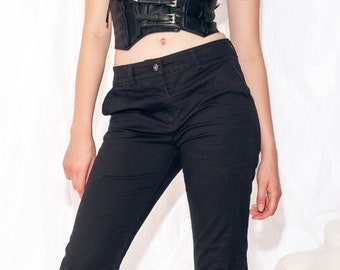 Vintage Capri Pants Y2K Button Leg Trousers in Black 2000s Middle