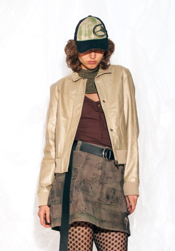 PUMA スカジャン　希少　ブラウン×ゴールド×ピンク　ボンバージャケットY2K PUMA スカジャン 希少 ブラウン×ゴールド×ピンク ボンバージャケット