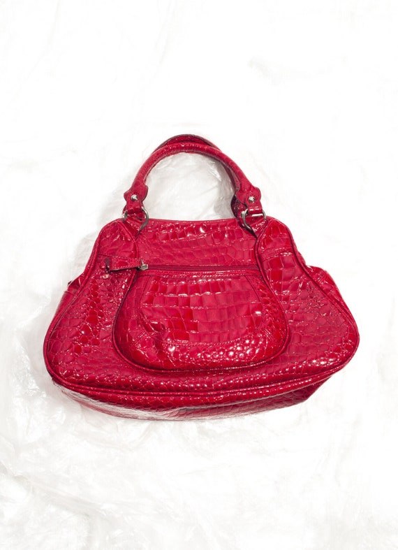 Vintage Y2K Bag in Red Faux Patent Leather 2000s Shoulder