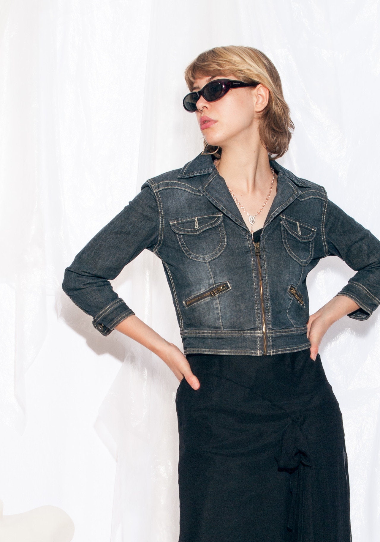 ジャケット・アウター 00's Y2K vintage denim down jacket Vintage Y2K Fitted Denim Jacket in Dark Blue 2000s Zip Front