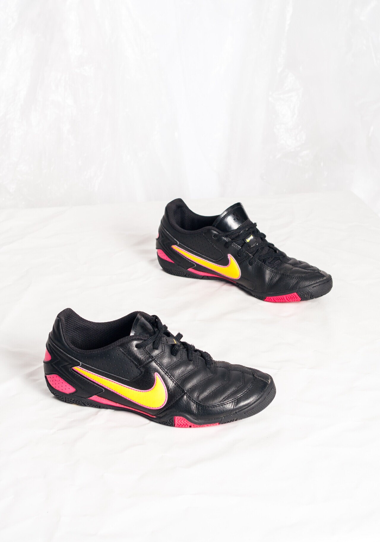 Vintage Y2K Nike Football Trainers Sneakers in Black Swoosh