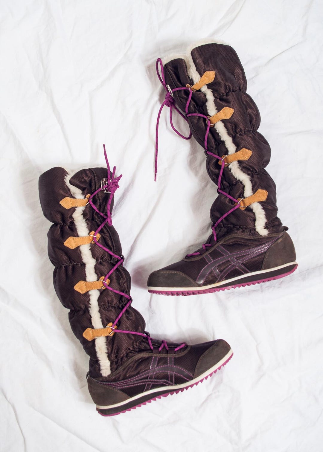 Vintage Y2K Onitsuka Tiger Boots in Brown - 2000s Knee High Boxing