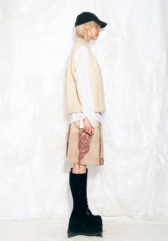 Vintage 80s Hand Knitted Vest in Beige Wool Aran … - image 6