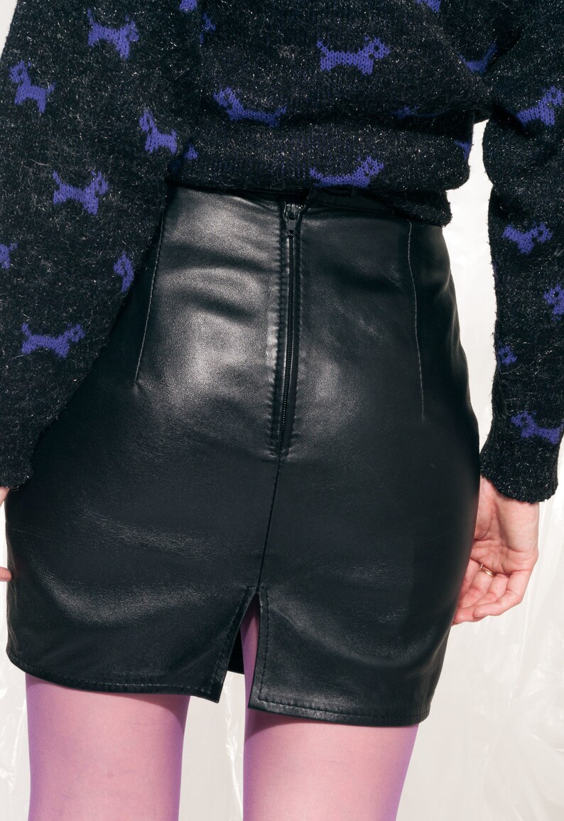 Vintage leather skirt 80s high-waist black minimalist mini 80/'s vntg genuine leather skirt Grunge skirt Sustainable leather skirt