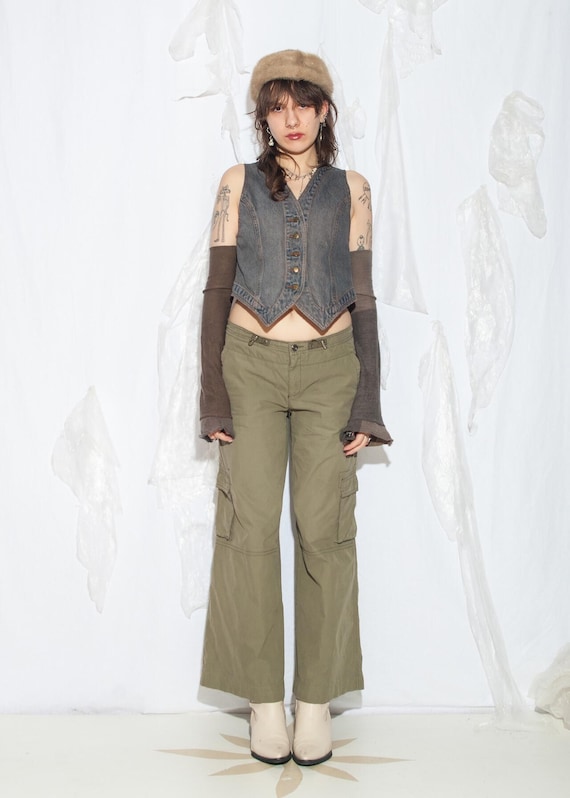 Vintage Y2K Cargo Flare Pants in Khaki - 2000s Grunge Style 