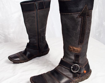Vintage Y2K Art Company Boxing Boots - Distressed Brown Leather Knee High Boots - Size 37