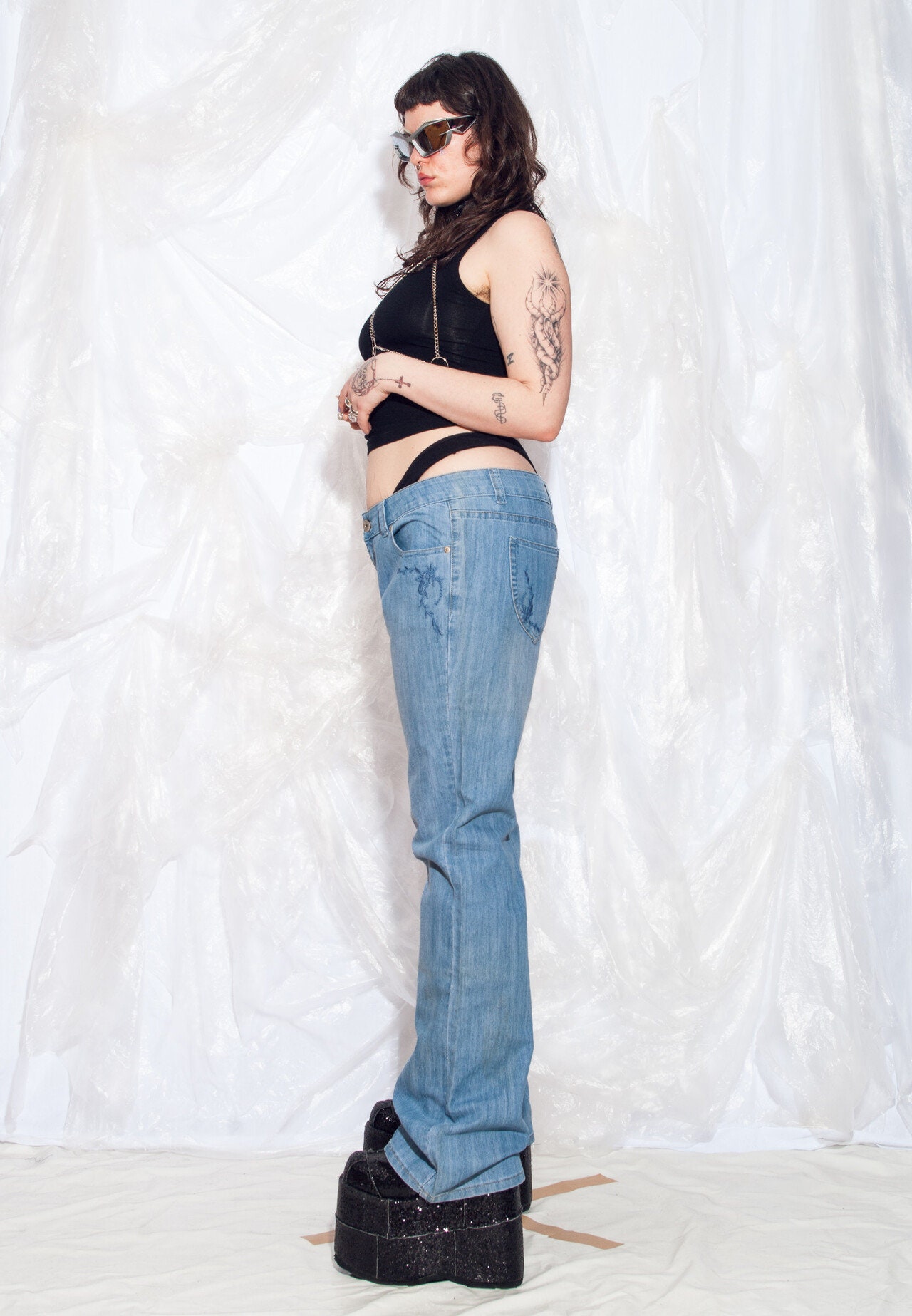 パンツ 2000's flower embroidery flare jeans y2k 2000's flower embroidery flare jeans y2k - メルカリ