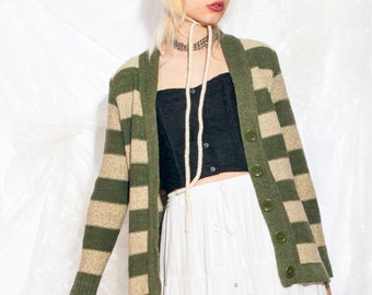 Vintage Y2K Knit Cardigan in Green Beige Vertically Striped 2000s Grungey Fairycore Grunge Sweater Small