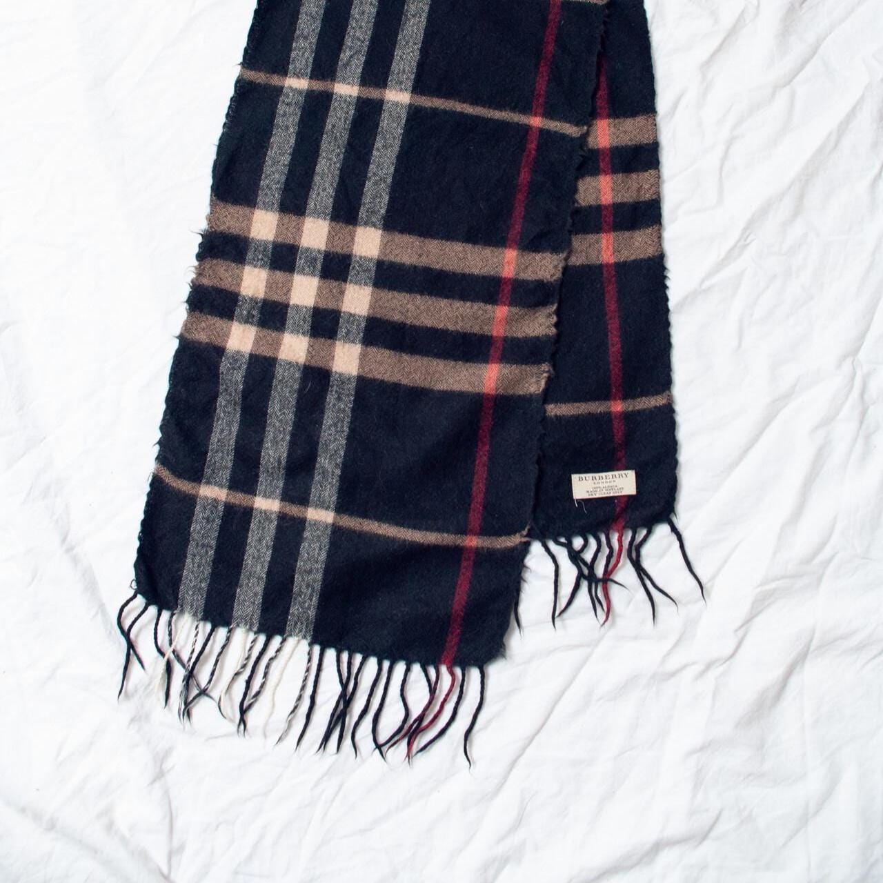 burberry shawl black