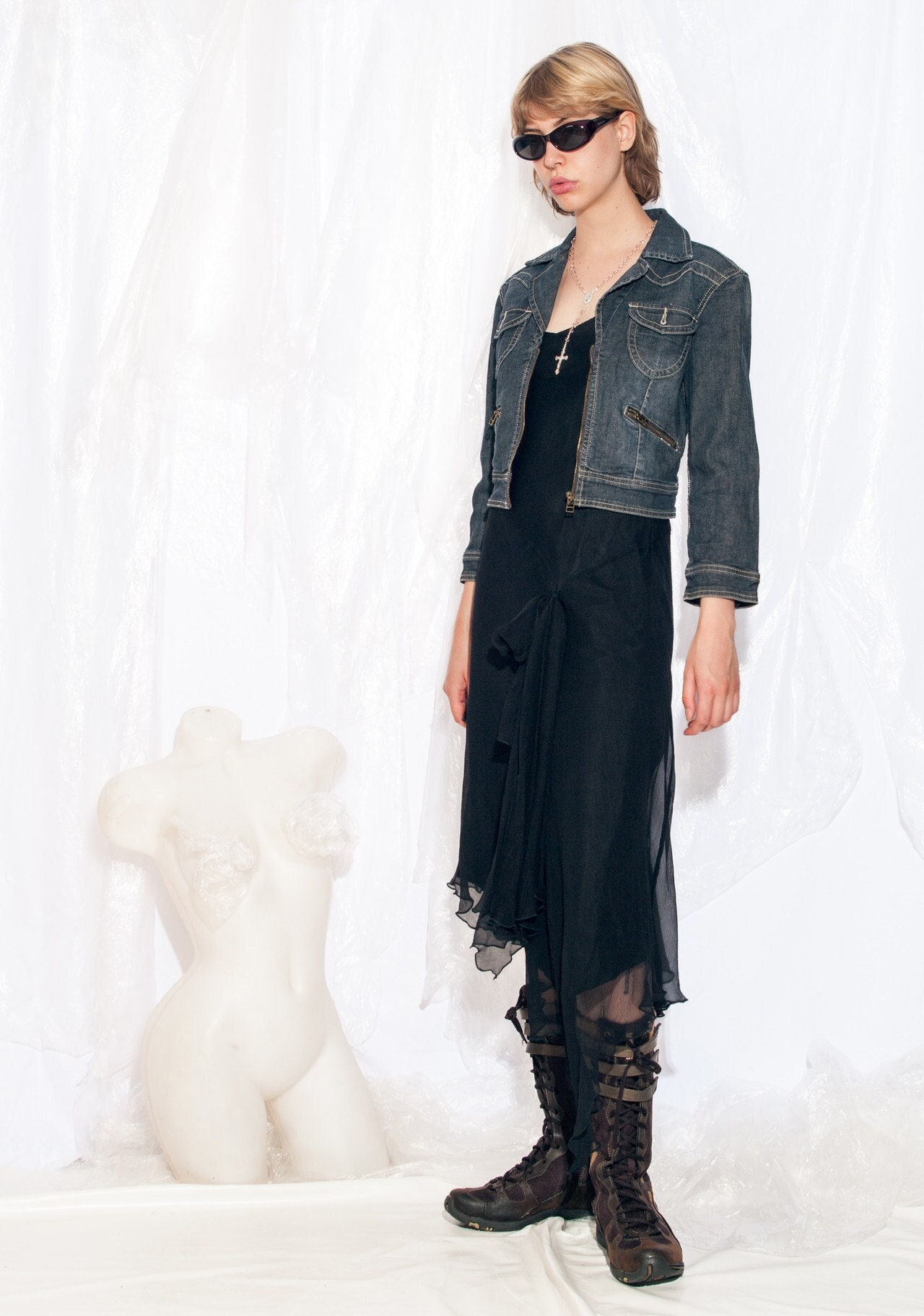 ジャケット・アウター 00's Y2K vintage denim down jacket Vintage 00s y2k 2000 dark blue denim jacket red contrast