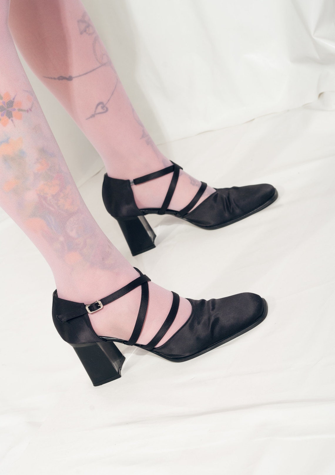 Vintage Block Heel Sandals 90s Black Satin Summer Shoes 1990s Etsy