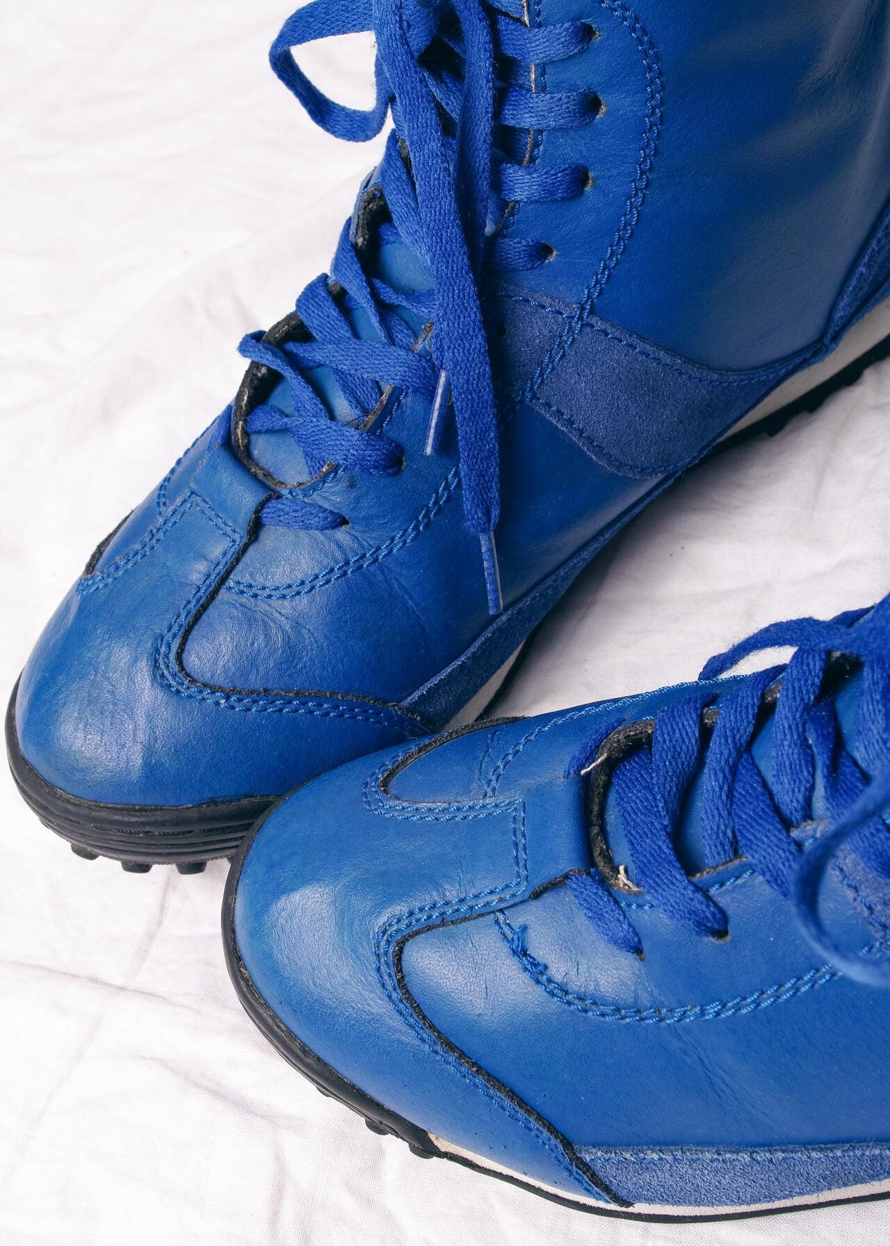 Vintage Y2K Leather Sneakers in Blue - 2000s Boxing Style Shoes