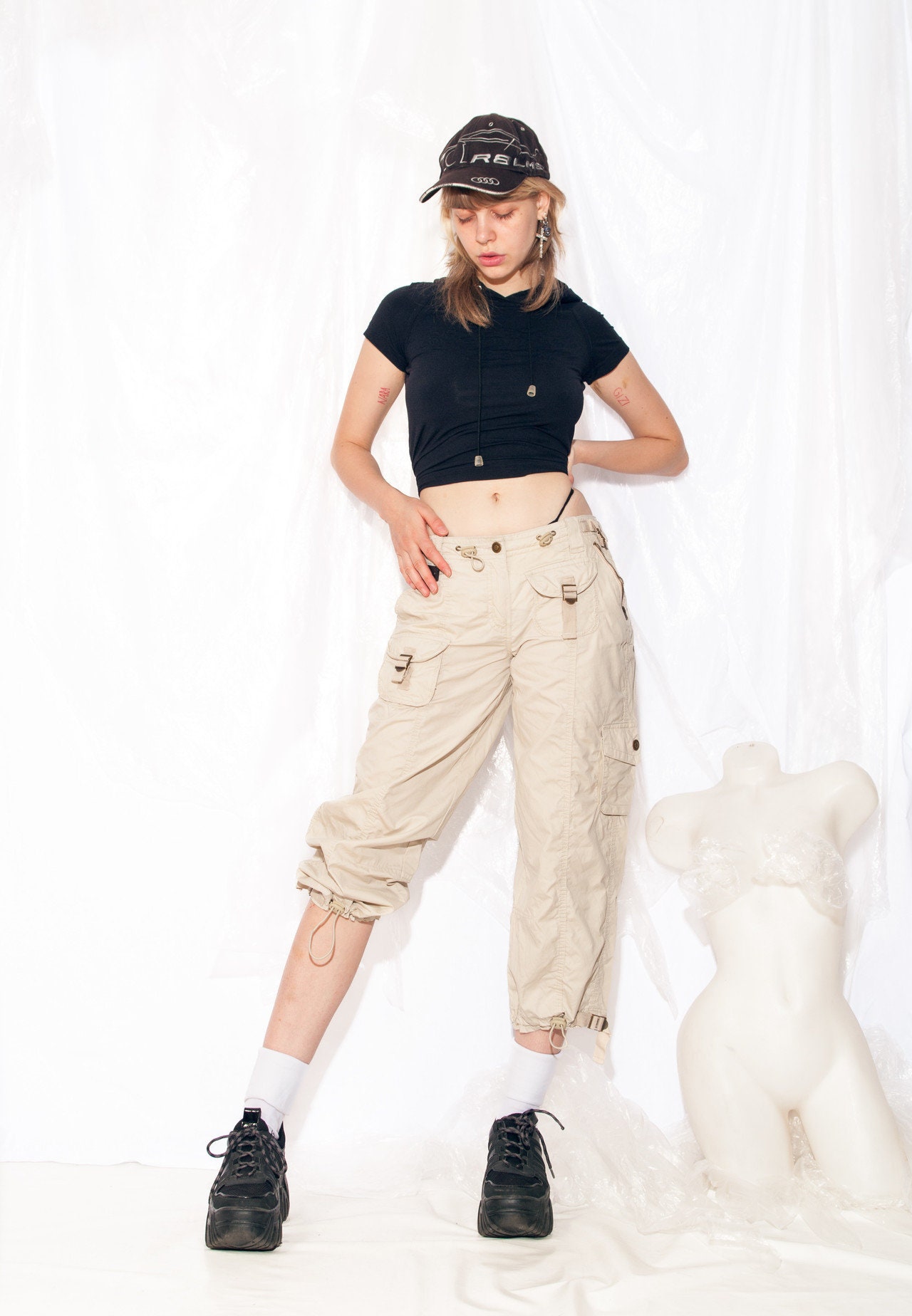 パンツ 00s Y's archive cropped cargo pants il_fullxfull.5101823472_r9qn.jpg