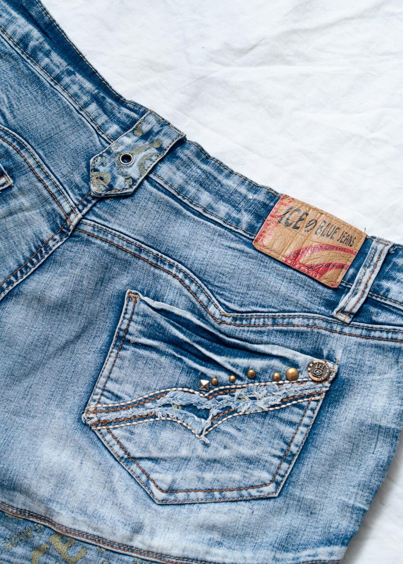 Microshorts vaqueros estilo Y2K vintage - Pantalones cortos grunge de tiro bajo - Conjunto para festivales - Talla XXL imagen 4