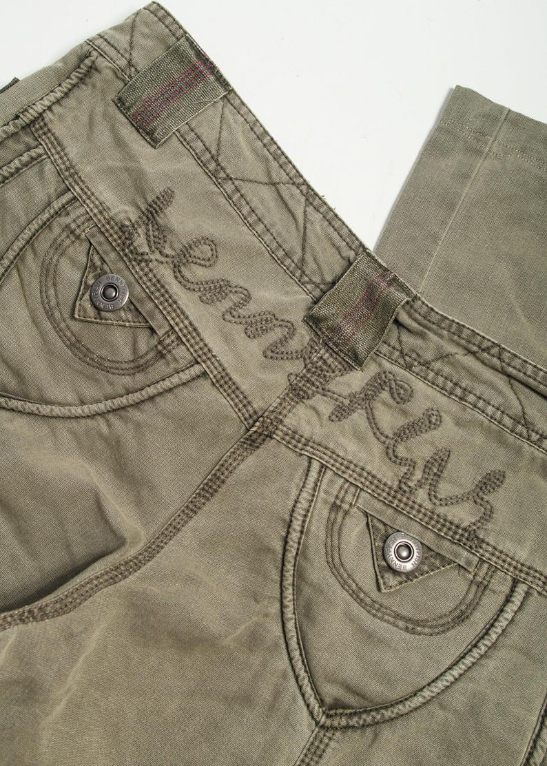 Vintage Y2K Cargo Jeans i lergrönt - 2000-tals Grunge Flare Pants - Låg midja med fickor i Gorpcore-stil - Storlek M bild 3