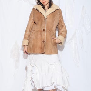 Vintage 70s Real Shearling Winter Coat in Brown - 1970s Penny Lane Style Genuine Leather Fur Jacket - Boho Fairycore Coat - Size L