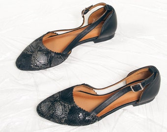 Vintage Y2K Ballerina Shoes in Black Snake Pattern Leather 2000s Ballet Flats Footwear 38