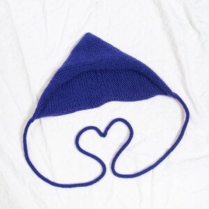 Handmade Knitted Hood in Purple made from Vintage Yarn - Baby Bonnet Hat with Bow - Sustainable Fashio Designer Accessory image 6