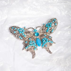 Vintage Y2K Butterfly Brooch in Silver Blue 2000s Whimsigoth Fairycore Jewelry Pin