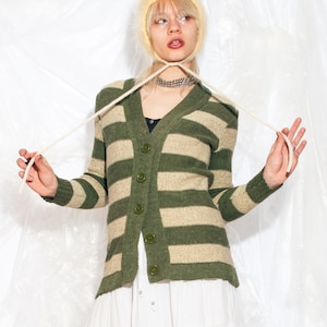 Vintage Y2K Knit Cardigan in Green Beige Vertically Striped 2000s Grungey Fairycore Grunge Sweater Small image 3