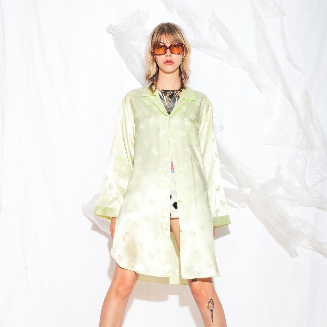 Vintage Y2K Satin Kimono Coat in Green - 2000s Home Pajamas Nightgown ...