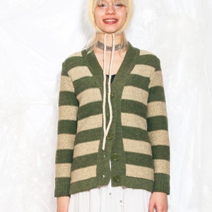 Vintage Y2K Knit Cardigan in Green Beige Vertically Striped 2000s Grungey Fairycore Grunge Sweater Small image 5