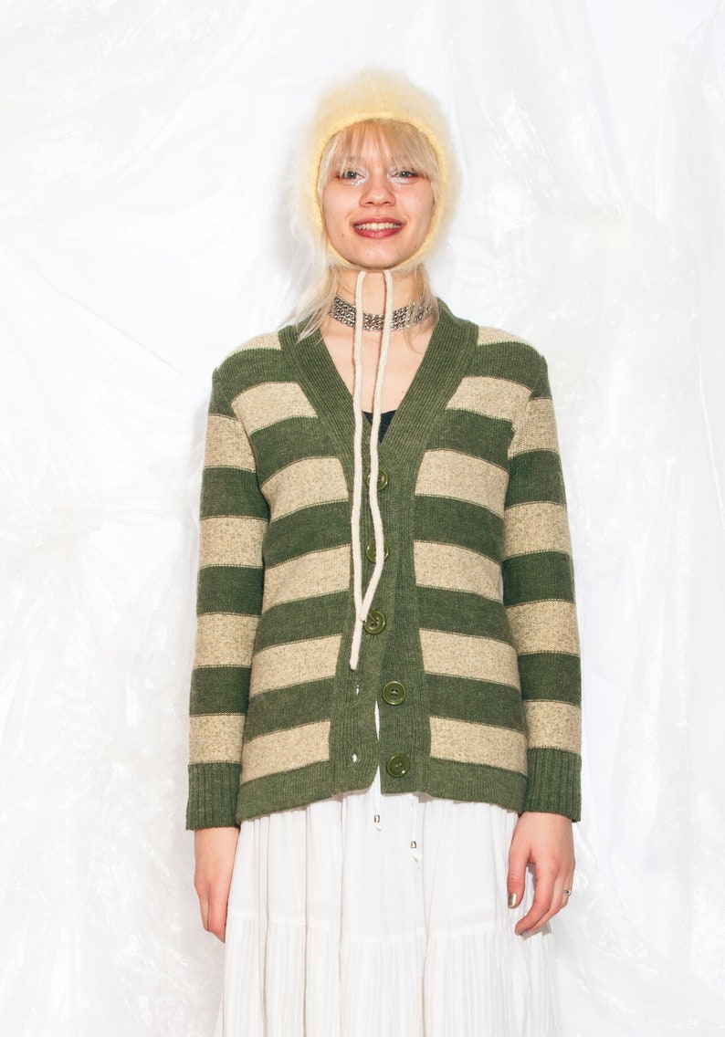 Vintage Y2K Knit Cardigan in Green Beige Vertically Striped 2000s Grungey Fairycore Grunge Sweater Small image 5