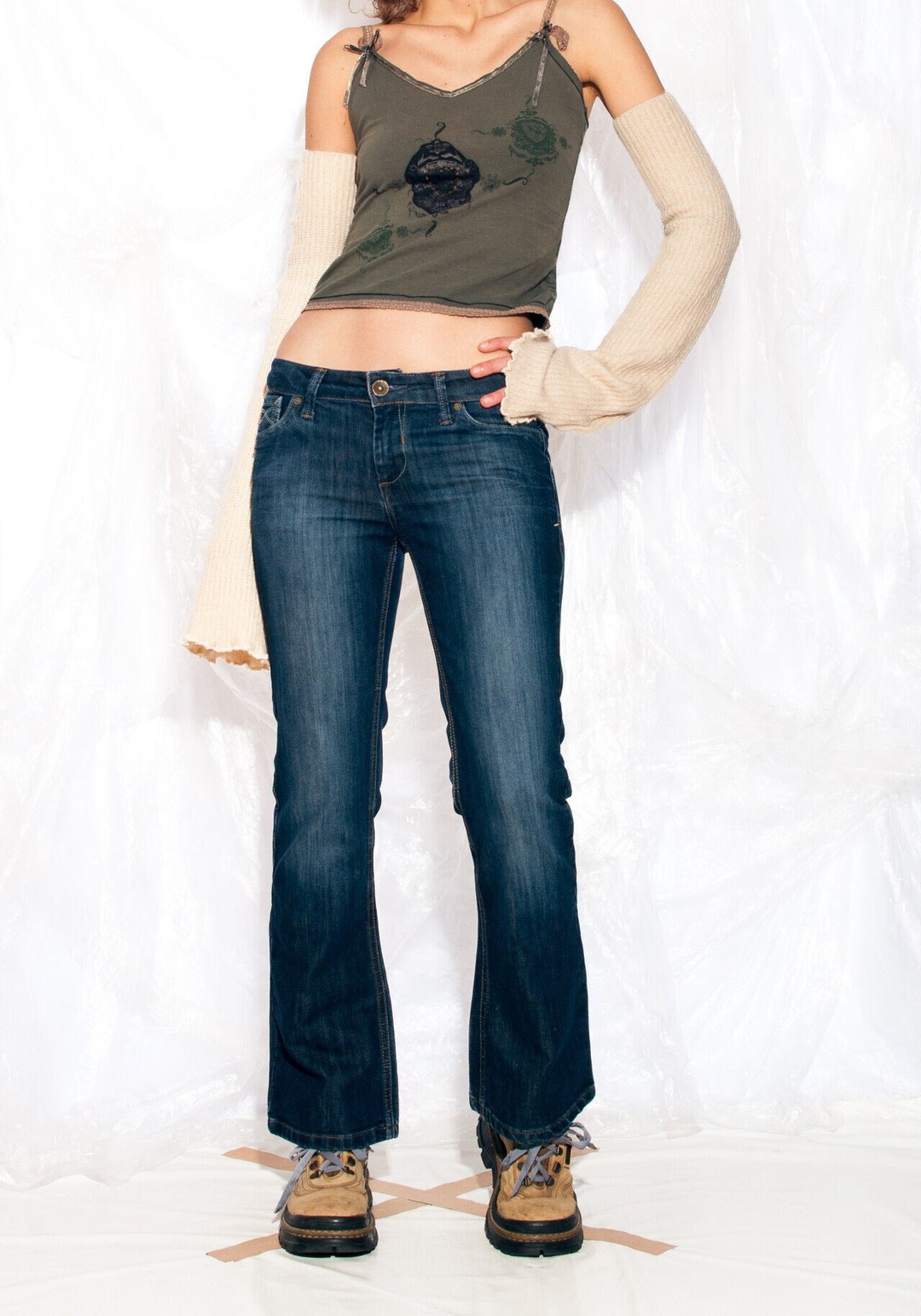 Vintage Y2K Flare Jeans in Blue Low Rise Denim Pants 2000s Bootcut