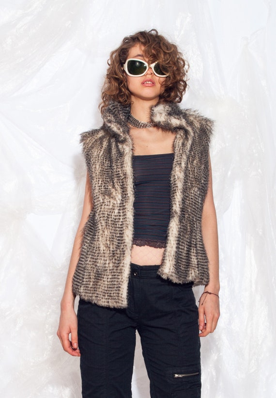 Vintage Y2K Brown Faux Fur Vest - 2000s Whimsigoth Festival Gilet Waistcoat - Size S