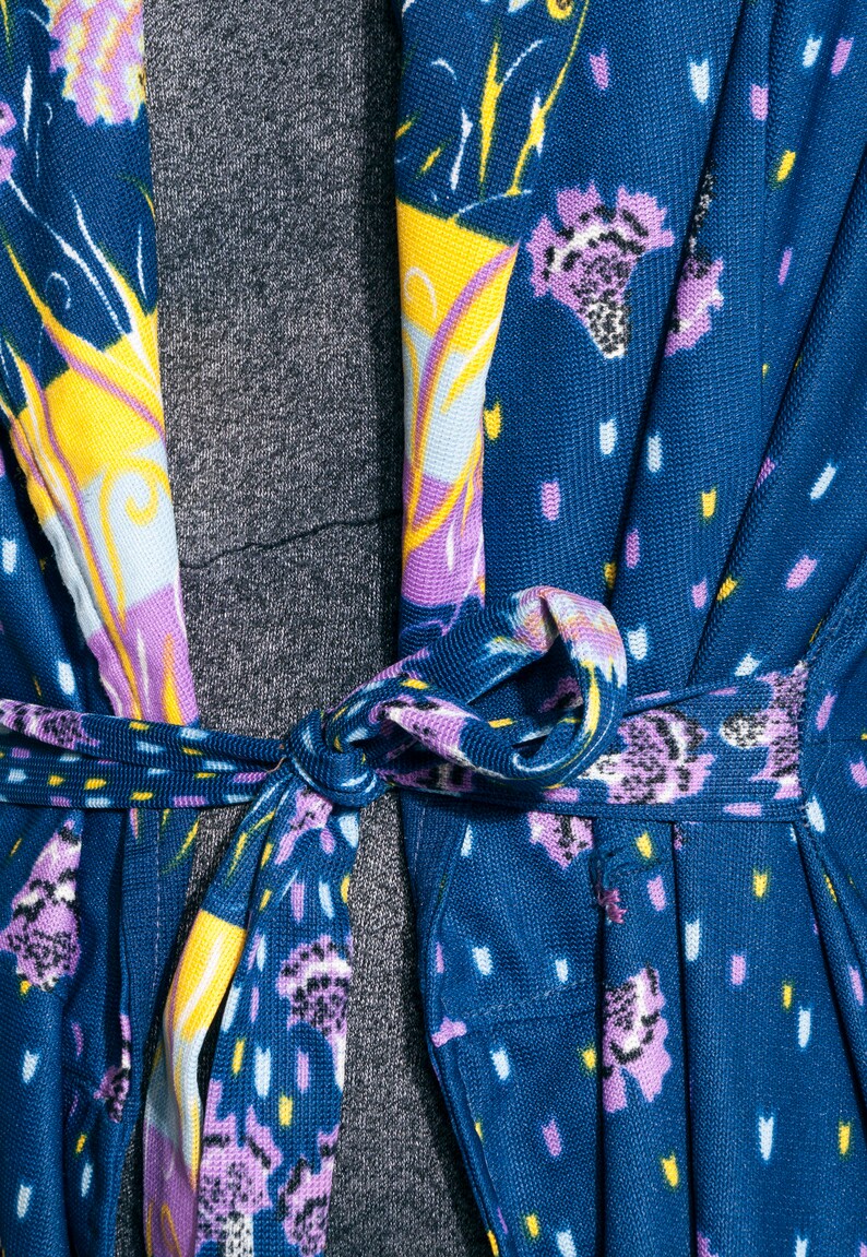 Vintage kimono 70s psychedelic floral long robe duster coat