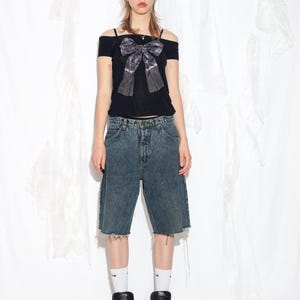 Vintage 90s Denim Shorts in Blue - 1990s Y2K Grunge Baggy Jorts - Wide-Leg Style Jeans - Low Rise Pants - Size M